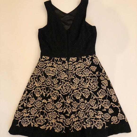 Gianni Bini |Sheath Mini Dress - Picture 3 of 5